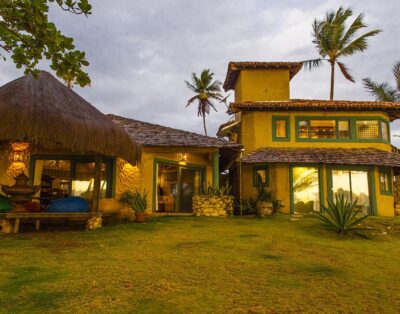 Magnificent 9 bedrooms traditional property located in the Peninsula of Maraú