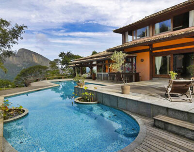 Extraordinary 5 bedroom villa in a secluded location near Rio de Janeiro