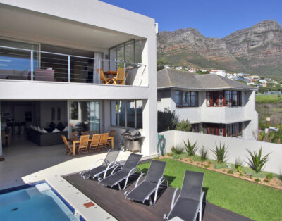 Stylish newly constructed contemporary designed villa